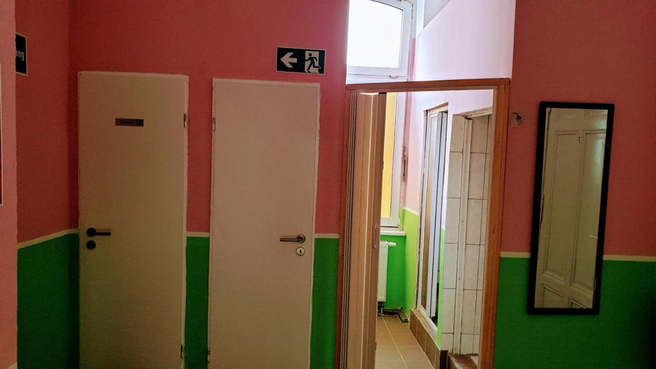 Mir Hostel Βερολίνο Εξωτερικό φωτογραφία